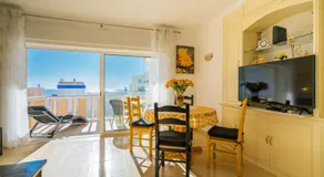 Seaside Retreat - Image 4