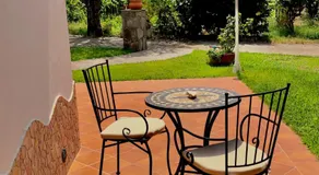 Villa Joyosa Apartments - Image 5