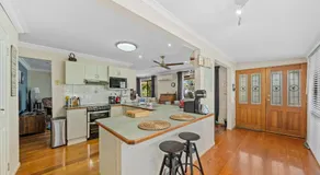 Air-conditioned Quiet Stay in Rochedale South - Image 3