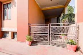 Collection O Sharda Nagar Lucknow - Image 5