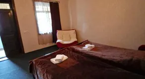 Mestialux Guesthouse - Image 2