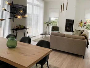 Beautiful Holiday Home With A c in a Holiday Park - Image 2