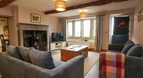 Stone & Fleece Cottage - Image 2