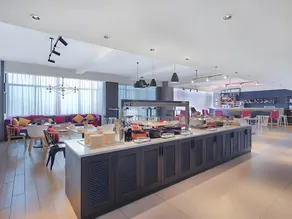 Campanile Hotel Shenzhen Gongming Honghuashan Metro Station - Image 4