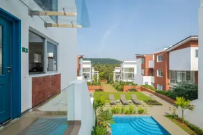 ElTesoro-Elegant2BHK Duplex Morjim, pool & Wi-Fi. - Image 4