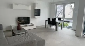 Schöne Neubauwohnung mit Stil - Image 2