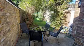 Nice 3 Bedroom House Ealing - Image 4