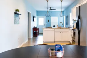 Clean & Serene House Studio - easy onoff I-40 - Image 3