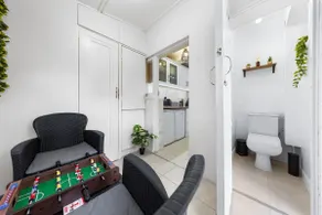 Homely 3BR Watford|Office & Garden|10 min to Tube - Image 2