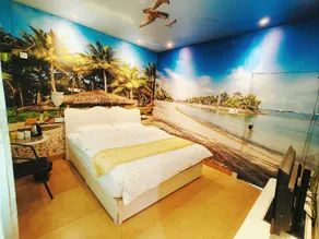 Roman Holiday Theme Hotel (Danxia Mountain Scenic Area Branch) - Image 2