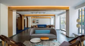 The Crescent - Image 4