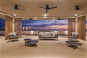 Clarita's Beach Bar & Resort - Image 5