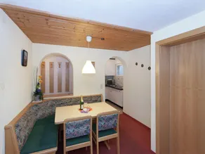 Deluxe Apartment in Sankt Gallenkirch with Mountain View - Image 4