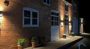 Coach House at The George Pub, Ashley, Market Harborough - Image 3