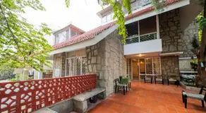 BYOC Hostels - Indiranagar - Image 2