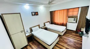 MAXXVALUE - SERVICE APARTMENT MAROL - Image 2