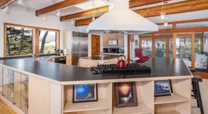 Luxury Beachfront Penthouse Walk to the Beach Restaurants Entertainment - Image 5