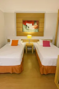 Apart hotel Noble & CONGONHAS AIRPORT - DUAS CAMAS DE solteiro - Image 3