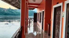 Phonevichith Riverside Hotel Houayxai - Image 4