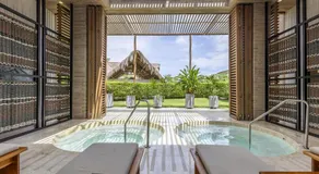 Modern apt with 2 BR BBQ and views - Image 3