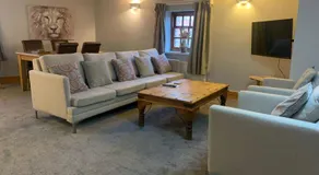 Studio 3B The Carriage House York 6m Village Location - Image 3