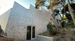 Casa vacacional con jardín, piscina privada y barbacoa | Vistas a la ciudad - Image 4