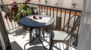 Sitges Spaces Seaside Beach Flat with Terrace - Image 5