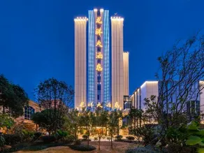 Longxiang Hotel - Image 2