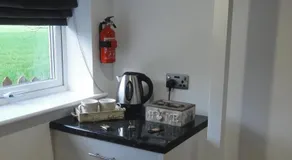 Laburnum Cottage Guest House - Image 3