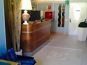 Hotel Touring - Image 4