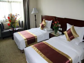 Lian Yun Hotel - Image 3