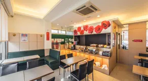 Da Shih Hotel - Image 3