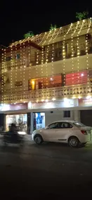International Hotel In - Image 5