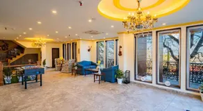 The Hosteller Shimla, Valley View - Image 2