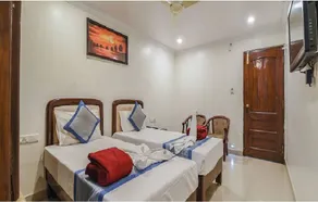 Hotel Chandras - Image 5