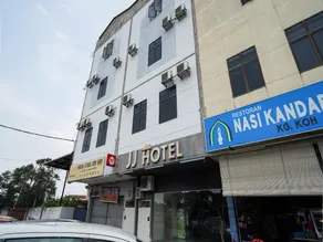 JJ Hotel Sitiawan - Image 4