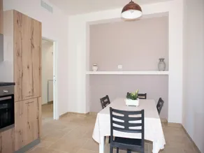 Bungalow in Italy near Coastal Towns - Image 2