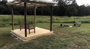 Bee Farm Off-Grid Tiny Home Stay - Image 4