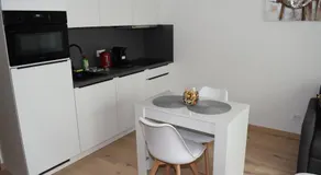 LAWSON'S GOLD BELL STUDIO - Image 4