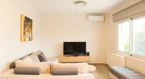Guesthouse Charitou - Image 2