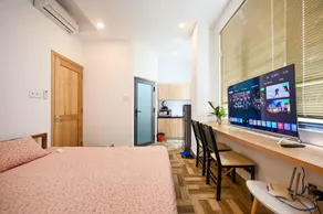 Sunshine Apartments - Image 5