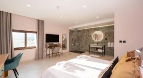 Viewpoint Boutique Living - Image 2