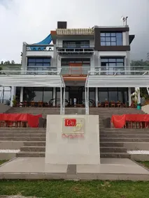 De Pointé Resort & Resto - Image 4