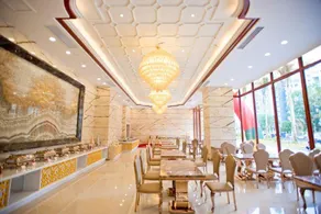 Xing'an Changfeng Hotel - Image 4