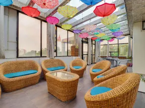 Hotel O Club99 Hotel & Rooftop-Cafe - Image 2