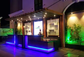 Hotel Sea N Rock - Image 4
