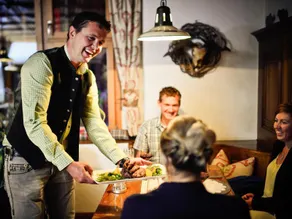 Tradition Julen Hotel - Image 5