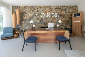 La Zarene Suites - Image 4