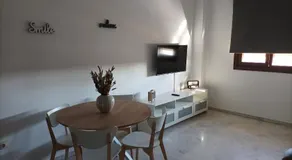 IJD apartments 9 PARKING GRATIS Y PISCINA - Image 3