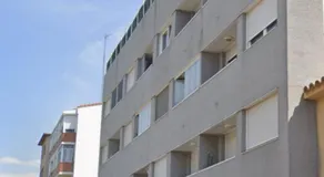 Apartamento con Jardin y Garaje - Image 4